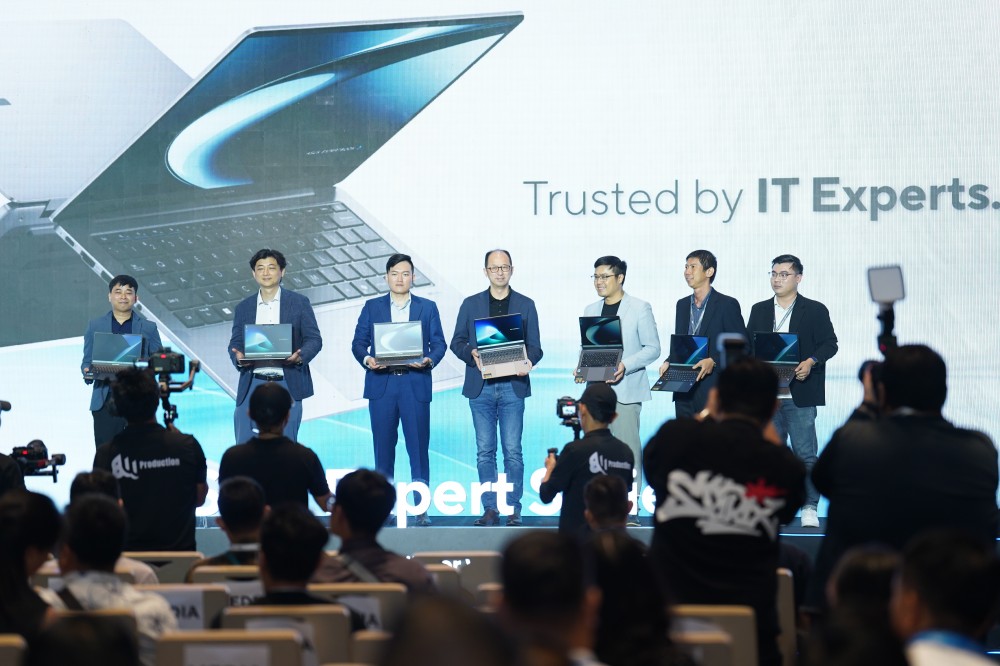 ASUS Expert Series - Giải pháp bền bỉ đưa doanh nghiệp Việt bứt phá trong kỷ nguyên AI