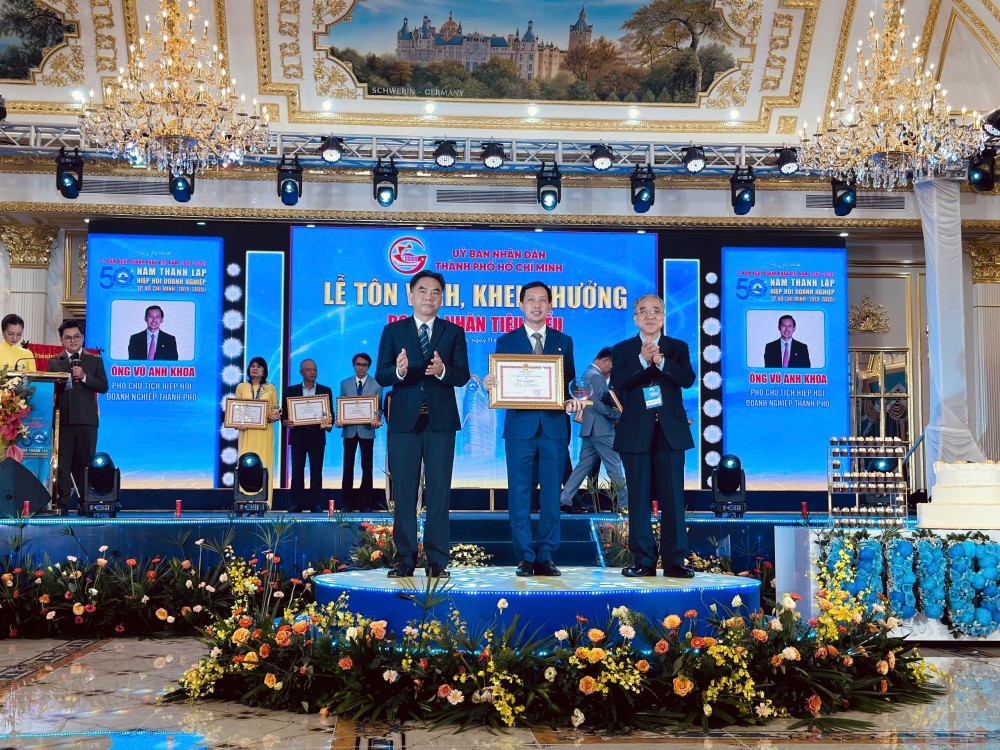 Saigon Co.op lập “cú hat-trick” giải thưởng Doanh nghiệp – Doanh nhân – Sản phẩm tiêu biểu TP.HCM 2025