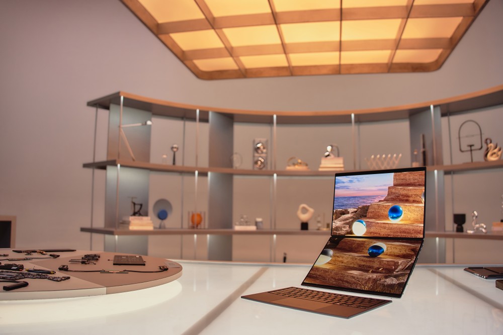 ASUS mở đặt trước tại Việt Nam Zenbook DUO 2026, mẫu laptop vừa dành giải Vàng tại iF Design Awards danh giá
