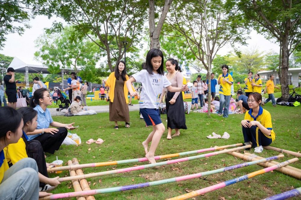 Ngày hội ‘Phú Mỹ Hưng - Hướng về trẻ em’ 2026 thu hút hàng ngàn lượt trẻ em tham gia vui chơi